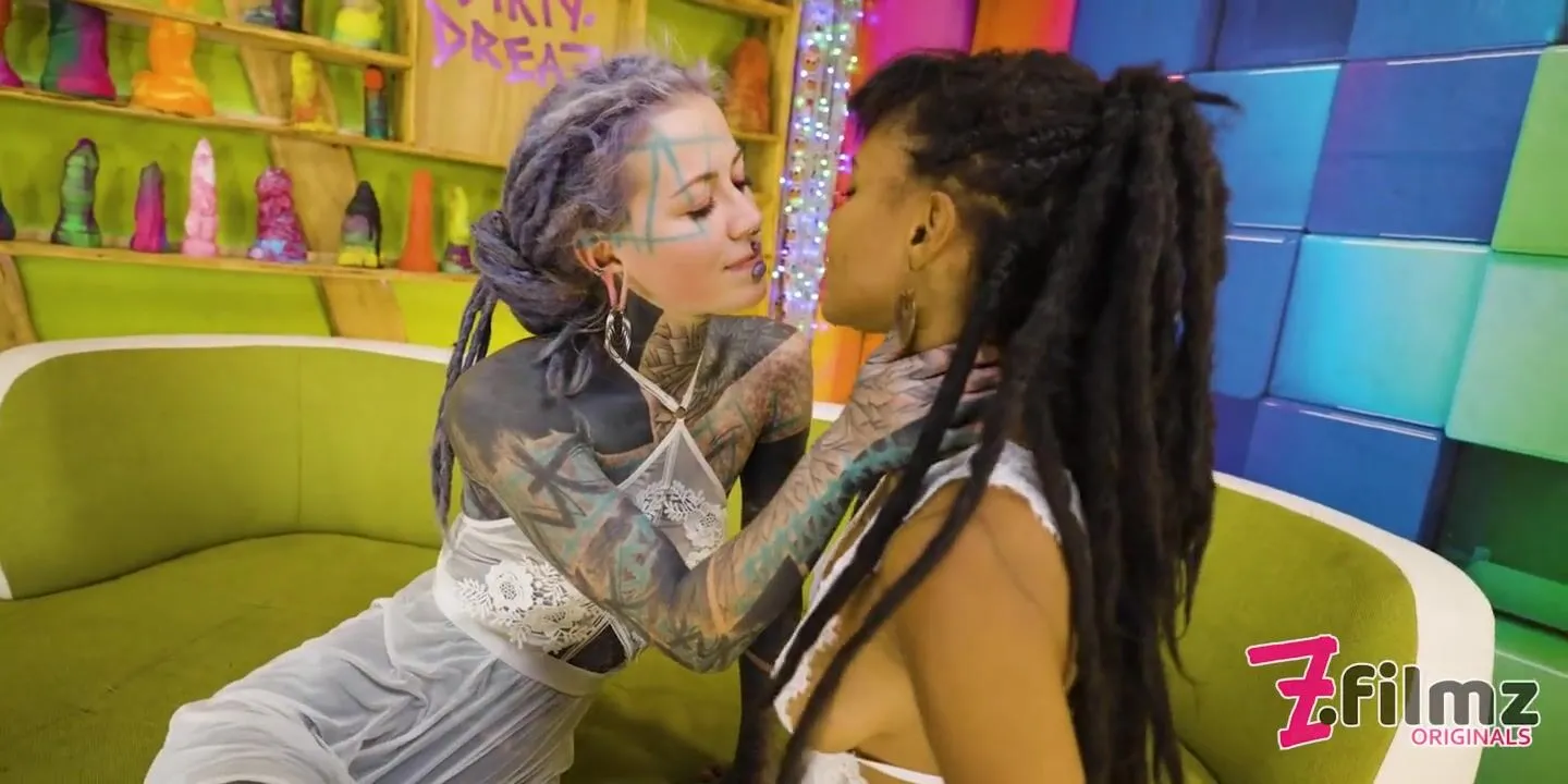 Free HD Interracial lesbo sex - FEMDOM exotic teen with belt on - HEAVILY  TATTOOed femdom-goddess - alt punk rock Vid